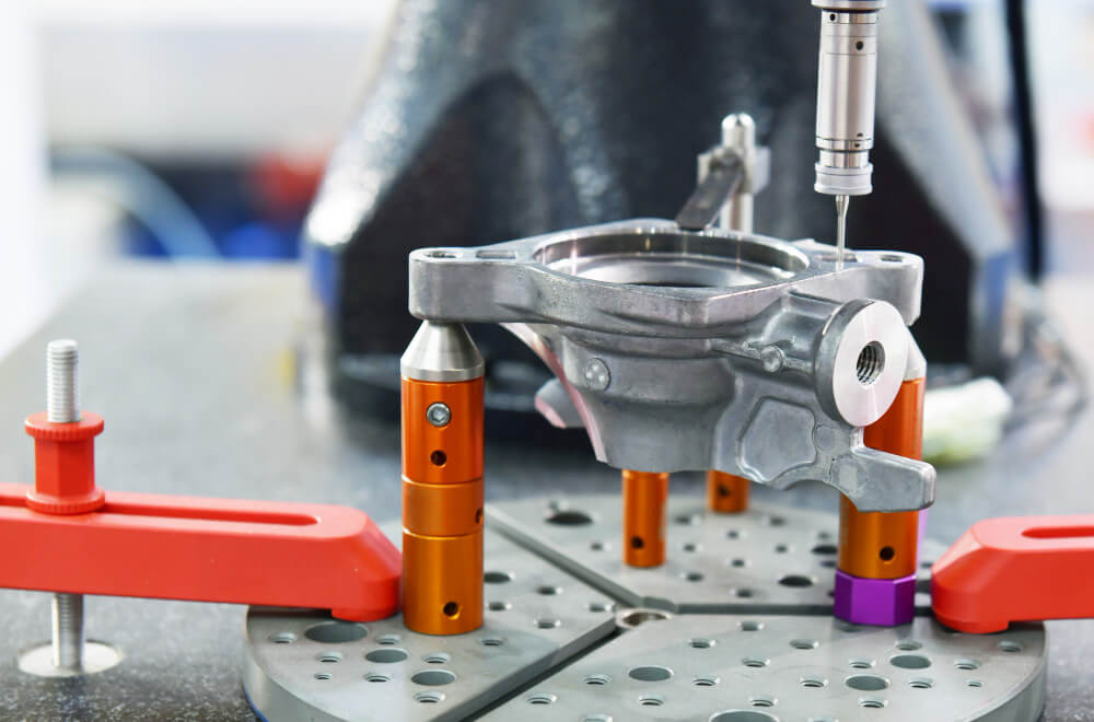 utomatic-coordinate-measurement-machine-cmm-inspection-high-precision-part-during-working